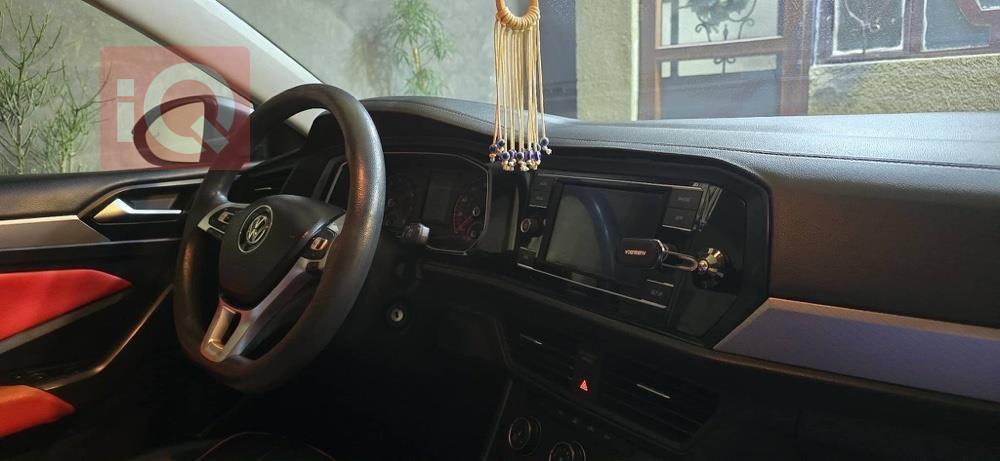 ڤۆڵکسواگن جێتا